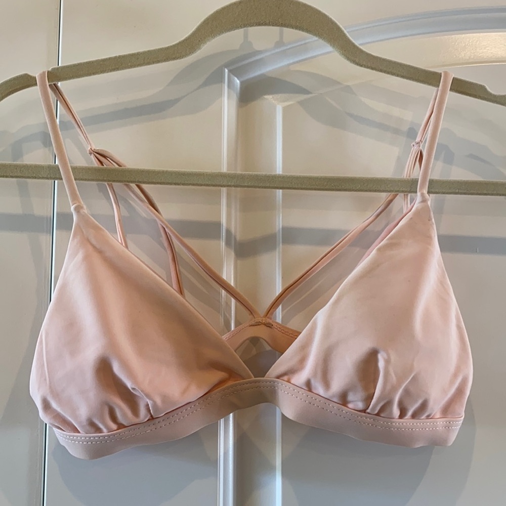 Strapy bikini top